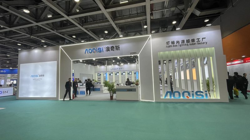 办公楼楼层标识牌定制：安全与美观的双重考量**